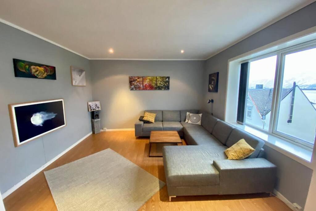 Nice And Central Apartment In Quiet Area Ålesund Εξωτερικό φωτογραφία