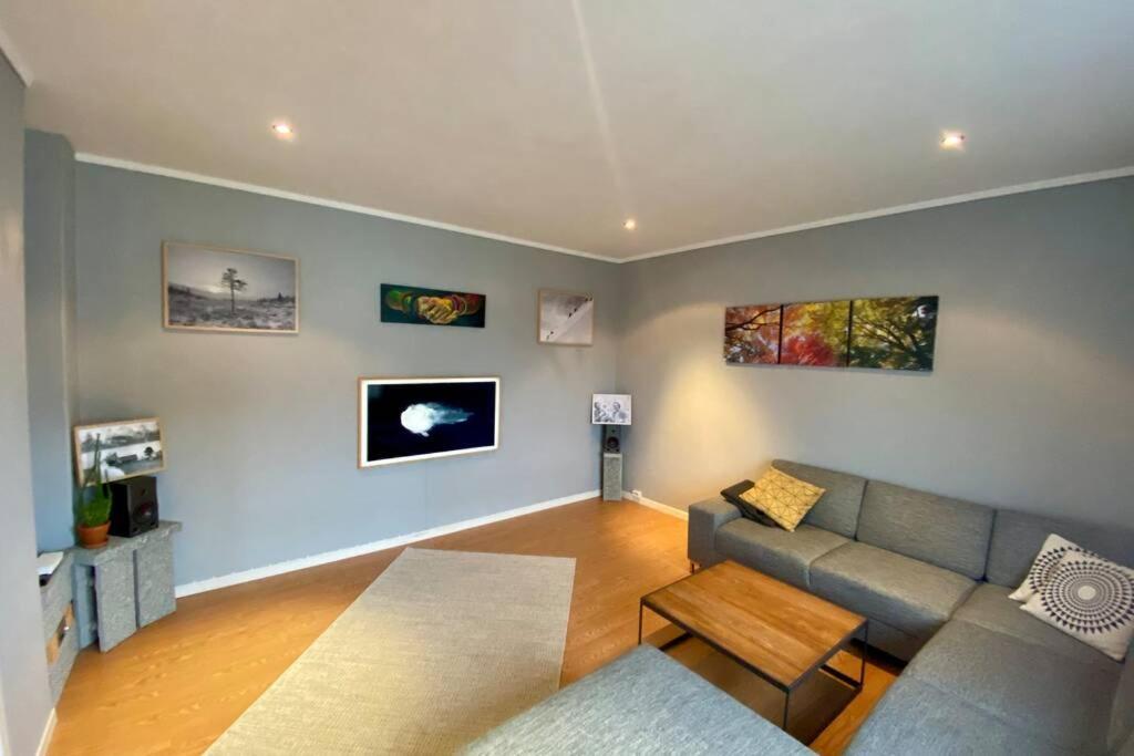 Nice And Central Apartment In Quiet Area Ålesund Εξωτερικό φωτογραφία